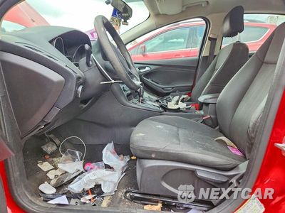 Zdjęcie 7 z 13 samochodu: 2015 FORD FOCUS SE VIN:1FADP3F20FL366240 - miniatura
