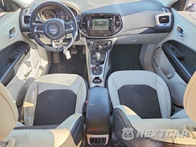 Zdjęcie 8 z 13 samochodu: 2018 JEEP COMPASS LATITUDE VIN:3C4NJDBB6JT142950 - miniatura