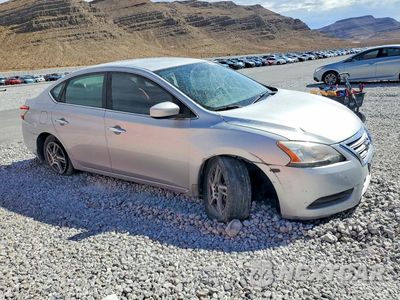 Czwarte zdjęcie samochodu z boku: 2014 NISSAN SENTRA S VIN:3N1AB7AP3EL622690 - miniatura