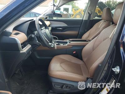 Zdjęcie 7 z 13 samochodu: 2024 TOYOTA GRAND HIGHLANDER PLATINUM VIN:5TDAAAB54RS029222 - miniatura