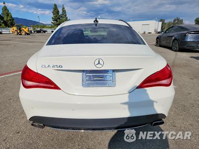 Zdjęcie 6 z 12 samochodu: 2014 MERCEDES-BENZ CLA 250 VIN:WDDSJ4EBXEN031439 - miniatura