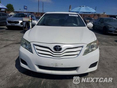 Piąte zdjęcie samochodu w środku: 2011 TOYOTA CAMRY LE VIN:4T4BF3EK4BR115782 - miniatura