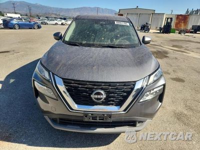Piąte zdjęcie samochodu w środku: 2023 NISSAN ROGUE SV VIN:5N1BT3BA3PC753680 - miniatura