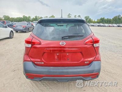Zdjęcie 6 z 13 samochodu: 2019 NISSAN KICKS SR VIN:3N1CP5CU8KL513168 - miniatura