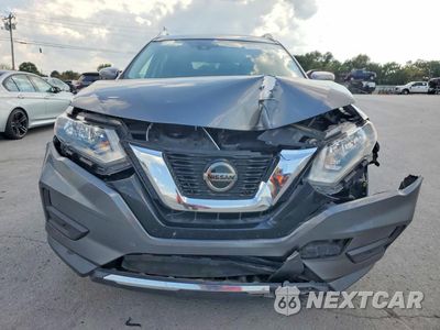 Piąte zdjęcie samochodu w środku: 2020 NISSAN ROGUE SV VIN:KNMAT2MT3LP522922 - miniatura