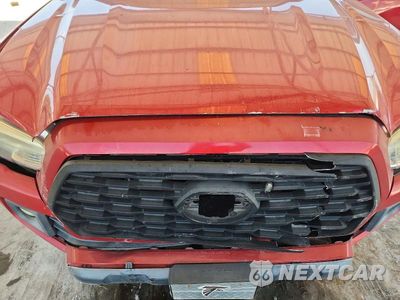 Zdjęcie 11 z 12 samochodu: 2017 TOYOTA TACOMA DOUBLE CAB VIN:5TFAZ5CN9HX044340 - miniatura