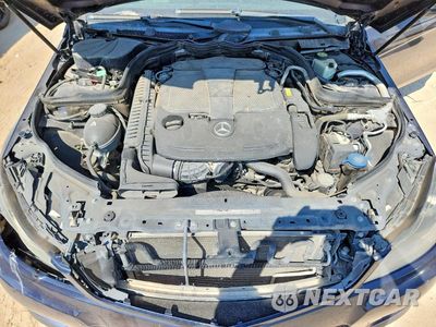Zdjęcie 11 z 12 samochodu: 2012 MERCEDES-BENZ C 350 VIN:WDDGJ5HBXCF722369 - miniatura