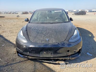 Piąte zdjęcie samochodu w środku: 2022 TESLA MODEL 3 VIN:5YJ3E1EAXNF304032 - miniatura