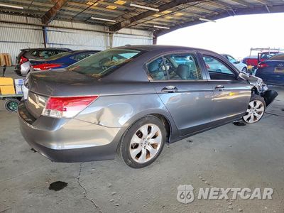 Trzecie zdjęcie samochodu z tyłu: 2008 HONDA ACCORD EXL VIN:1HGCP26808A114329 - miniatura
