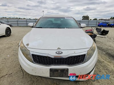 Piąte zdjęcie samochodu w środku: 2012 KIA OPTIMA LX VIN:5XXGM4A72CG051962 - miniatura