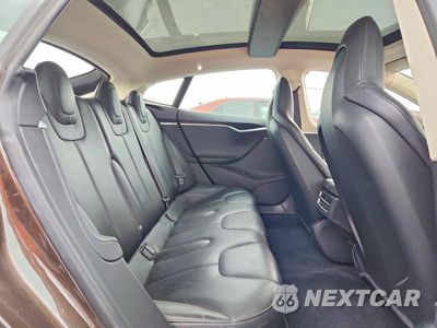 Zdjęcie 10 z 13 samochodu: 2014 TESLA MODEL S VIN:5YJSA1S17EFP29414 - miniatura