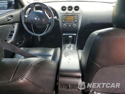 Zdjęcie 8 z 12 samochodu: 2012 NISSAN ALTIMA 2.5 VIN:1N4AL2AP2CN418527 - miniatura