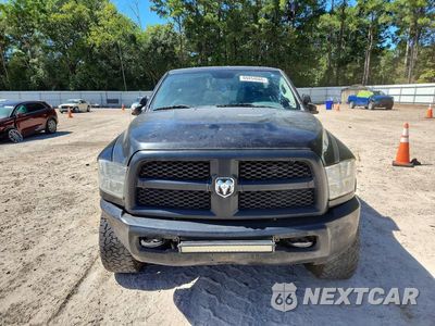Piąte zdjęcie samochodu w środku: 2018 RAM 2500 ST VIN:3C6UR5HL8JG307357 - miniatura