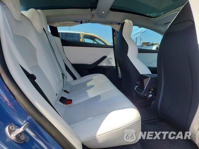 Zdjęcie 10 z 13 samochodu: 2026 TESLA MODEL 3 VIN:5YJ3E1ET9TF204549 - miniatura