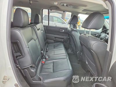 Zdjęcie 11 z 13 samochodu: 2015 HONDA PILOT TOURING VIN:5FNYF4H97FB023233 - miniatura