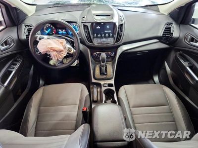 Zdjęcie 8 z 13 samochodu: 2016 FORD ESCAPE SE VIN:1FMCU9G90GUB41160 - miniatura