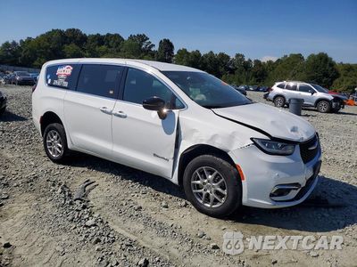 Zdjęcie 7 z 26 samochodu: 2024 CHRYSLER PACIFICA TOURING VIN:2C4RC1FG2RR120569 - miniatura