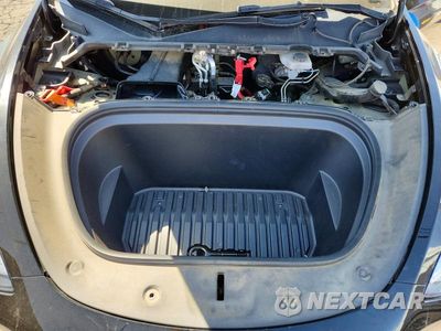 Zdjęcie 11 z 12 samochodu: 2023 TESLA MODEL Y VIN:7SAYGAEE0PF941889 - miniatura
