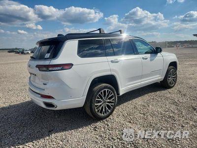 Trzecie zdjęcie samochodu z tyłu: 2025 JEEP GRAND CHEROKEE L SUMMIT VIN:1C4RJKEG2S8683913 - miniatura