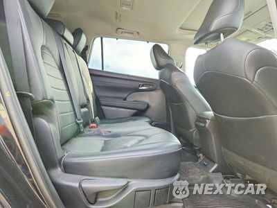 Zdjęcie 11 z 13 samochodu: 2021 TOYOTA HIGHLANDER XLE VIN:5TDGZRBH6MS143727 - miniatura