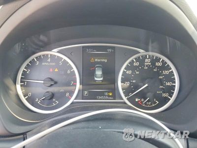 Zdjęcie 9 z 12 samochodu: 2017 NISSAN SENTRA SV VIN:3N1AB7APXHY268349 - miniatura