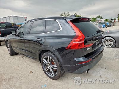 Drugie zdjęcie samochodu z przodu: 2018 VOLVO XC60 T6 VIN:LYVA22RK3JB110656 - miniatura
