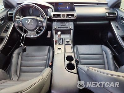 Zdjęcie 8 z 12 samochodu: 2016 LEXUS IS 200T VIN:JTHBA1D26G5038349 - miniatura