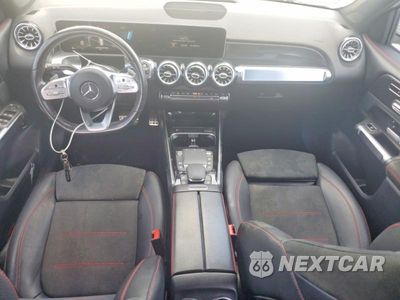 Zdjęcie 8 z 13 samochodu: 2021 MERCEDES-BENZ GLB AMG 35 4MATIC VIN:W1N4M5BB2MW107029 - miniatura