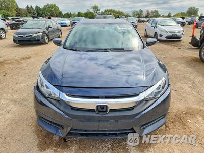 Piąte zdjęcie samochodu w środku: 2016 HONDA CIVIC LX VIN:19XFC2F55GE032024 - miniatura