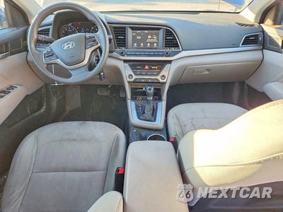 Zdjęcie 8 z 12 samochodu: 2017 HYUNDAI ELANTRA SE VIN:5NPD84LF7HH077318 - miniatura
