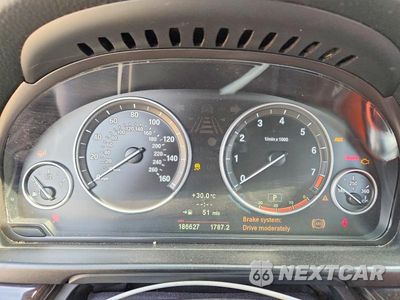 Zdjęcie 9 z 12 samochodu: 2013 BMW 528 I VIN:WBAXG5C56DD232791 - miniatura