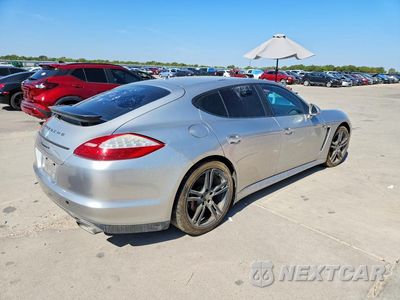 Trzecie zdjęcie samochodu z tyłu: 2012 PORSCHE PANAMERA 2 VIN:WP0AA2A76CL011516 - miniatura