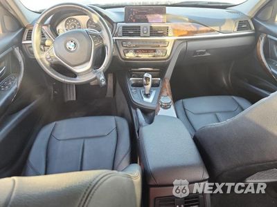 Zdjęcie 8 z 12 samochodu: 2015 BMW 328 I VIN:WBA3A5G50FNS88569 - miniatura