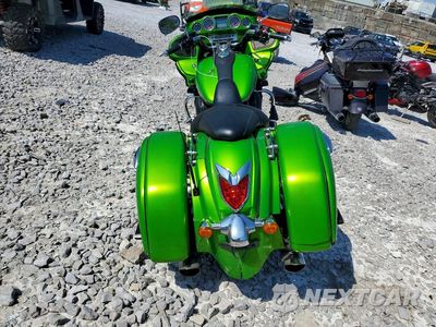 Czwarte zdjęcie samochodu z boku: 2012 KAWASAKI VN1700 J VIN:JKBVNRJ18CA005597 - miniatura