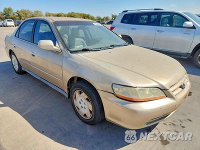 Czwarte zdjęcie samochodu z boku: 2002 HONDA ACCORD LX VIN:1HGCG16452A029825 - miniatura