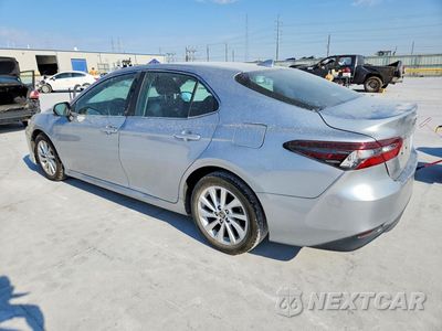 Drugie zdjęcie samochodu z przodu: 2021 TOYOTA CAMRY LE VIN:4T1C11AK5MU593624 - miniatura