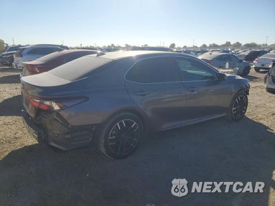 Trzecie zdjęcie samochodu z tyłu: 2022 TOYOTA CAMRY LE VIN:4T1C31AK2NU580258 - miniatura