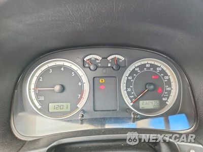 Zdjęcie 9 z 12 samochodu: 2004 VOLKSWAGEN JETTA GLS VIN:3VWSE69M04M087238 - miniatura