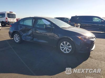 Czwarte zdjęcie samochodu z boku: 2026 TOYOTA COROLLA LE VIN:JTDB4MEE5T3040876 - miniatura