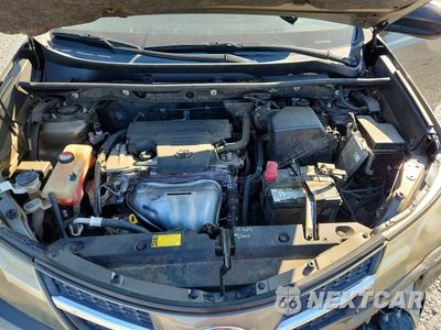 Zdjęcie 12 z 13 samochodu: 2015 TOYOTA RAV4 LE VIN:JTMZFREV2FD057638 - miniatura