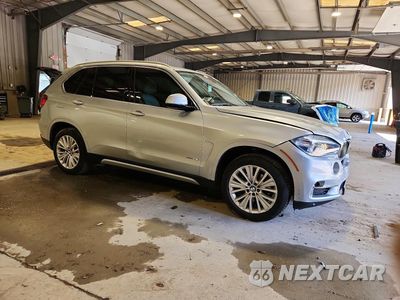 Czwarte zdjęcie samochodu z boku: 2016 BMW X5 XDRIVE35I VIN:5UXKR0C51G0S90523 - miniatura