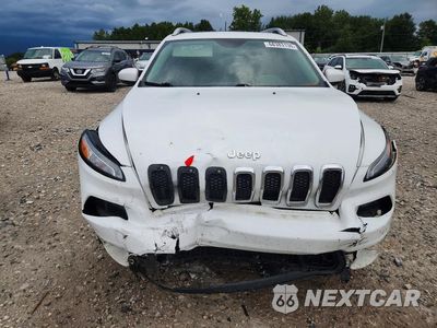 Piąte zdjęcie samochodu w środku: 2016 JEEP CHEROKEE LATITUDE VIN:1C4PJMCS5GW205238 - miniatura