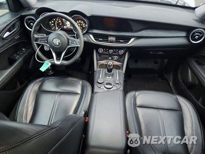 Zdjęcie 8 z 13 samochodu: 2019 ALFA ROMEO STELVIO VIN:ZASPAKAN6K7C69235 - miniatura