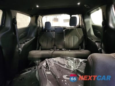 Zdjęcie 10 z 14 samochodu: 2019 CHRYSLER PACIFICA TOURING PLUS VIN:2C4RC1FG0KR593943 - miniatura