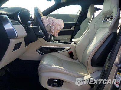 Zdjęcie 7 z 13 samochodu: 2024 JAGUAR F-PACE R-DYNAMIC S VIN:SADCT2EX2RA733037 - miniatura