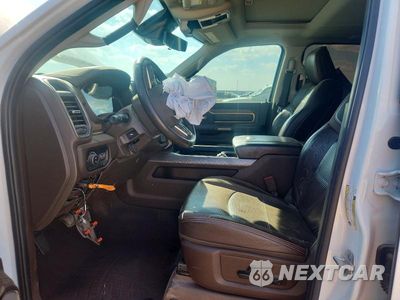 Zdjęcie 7 z 12 samochodu: 2025 RAM 2500 LIMITED VIN:3C63R5SL2SG532640 - miniatura