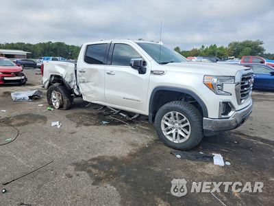 Czwarte zdjęcie samochodu z boku: 2021 GMC SIERRA K1500 SLT VIN:3GTU9DED1MG454981 - miniatura