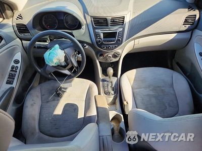 Zdjęcie 8 z 12 samochodu: 2016 HYUNDAI ACCENT STANDARD VIN:KMHCT4AE0GU052183 - miniatura