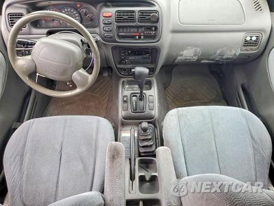 Zdjęcie 8 z 13 samochodu: 2002 SUZUKI XL7 PLUS VIN:JS3TX92VX24117183 - miniatura