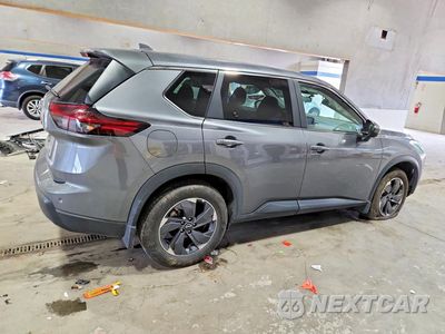 Trzecie zdjęcie samochodu z tyłu: 2026 NISSAN ROGUE SV VIN:5N1BT3BA9TC672953 - miniatura
